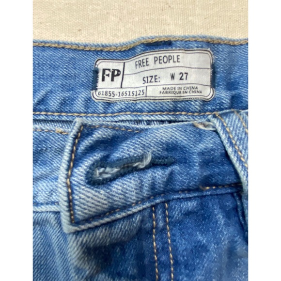 Free People High Waisted Denim Shorts Sz 27 - Picture 4 of 4